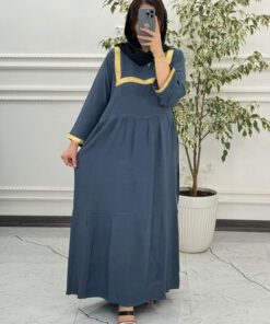 ساحلی دریا نوار طلایی