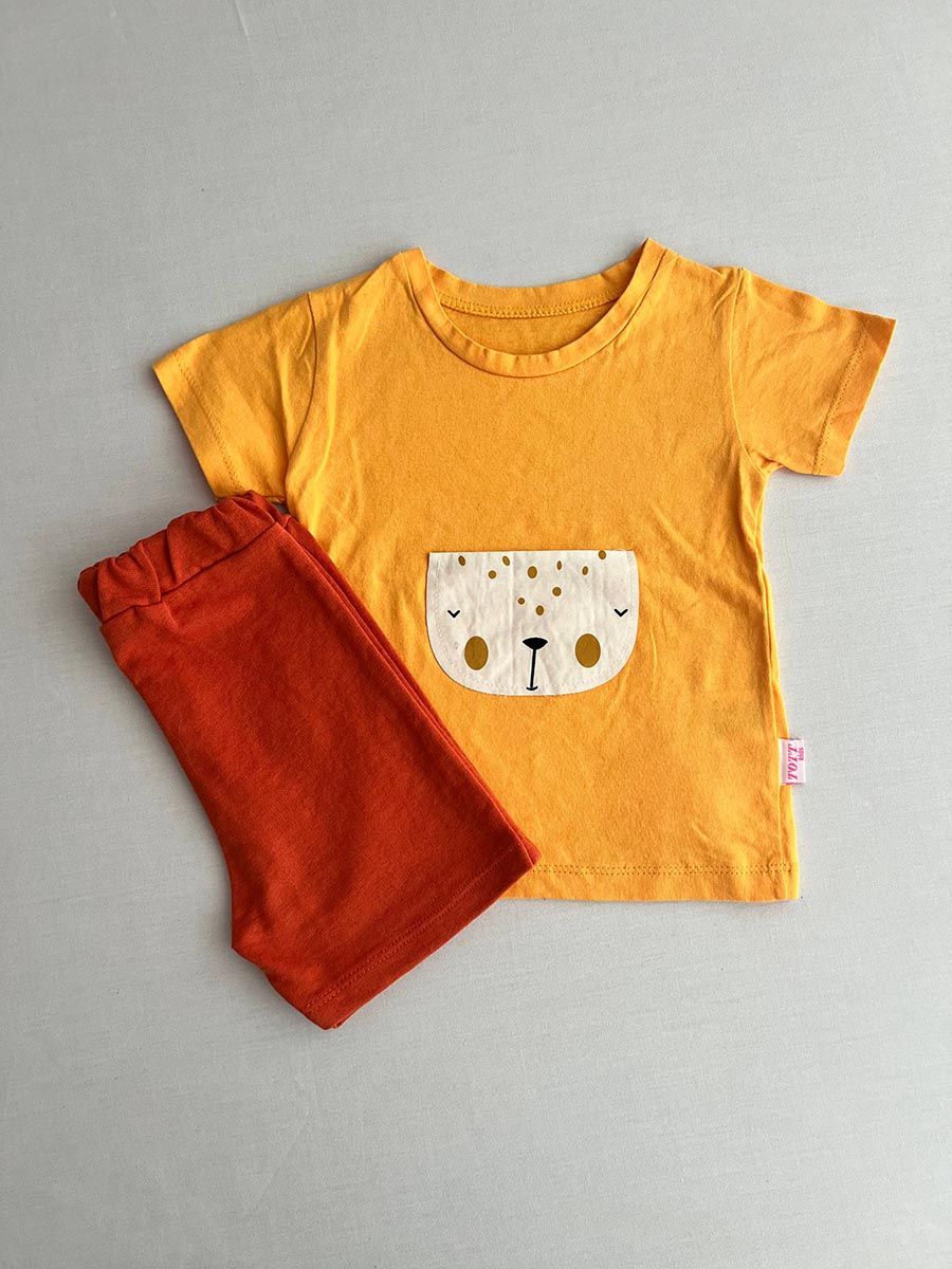 تیشرت شلوارک نوزادی طرح شیر