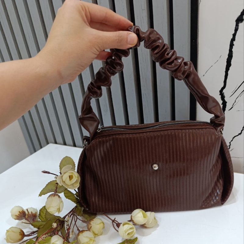 کیف دسته چروک اورجینال G7428 - Image 2