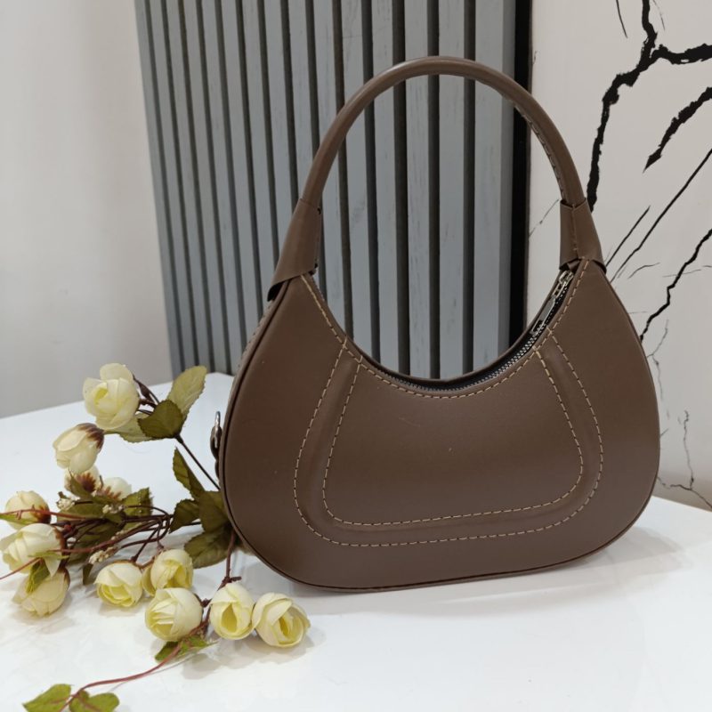 کیف هلالی برجسته G7427 - Image 3