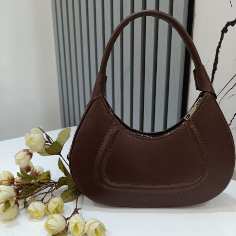 کیف هلالی برجسته G7427 - Image 4