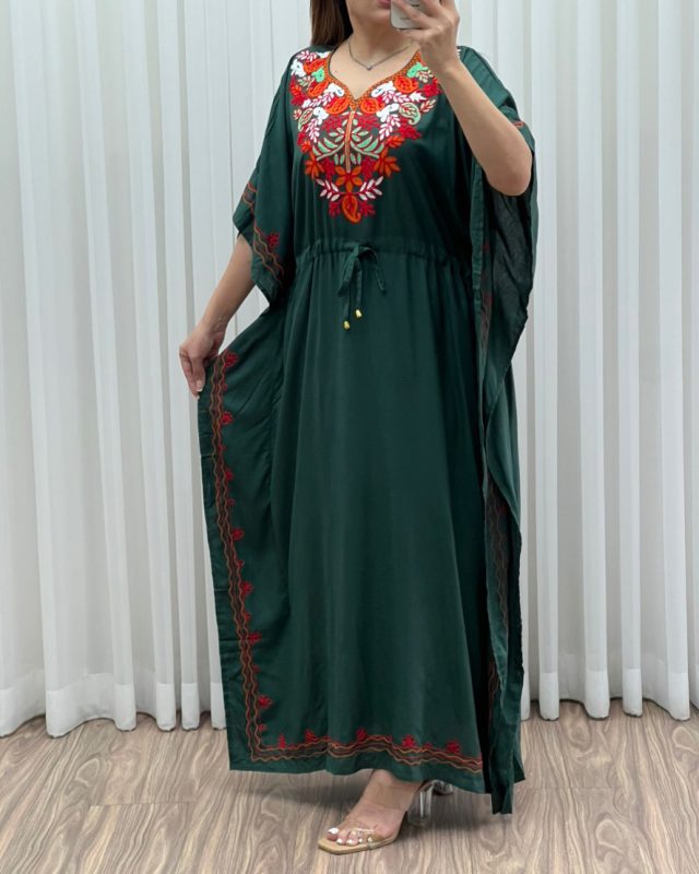 پانچ گلدوزی دیلا