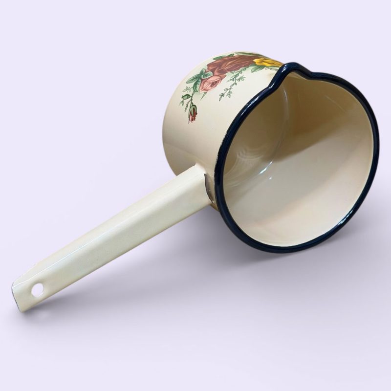 شیرجوش لبه دار 1.4 لیتری لعابی روس گل قرمز 7690 - تصویر 3